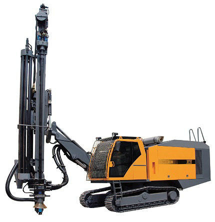 クローラー型ロックDTH掘削リグ 298KW カミンズエンジン 35m掘削深さ