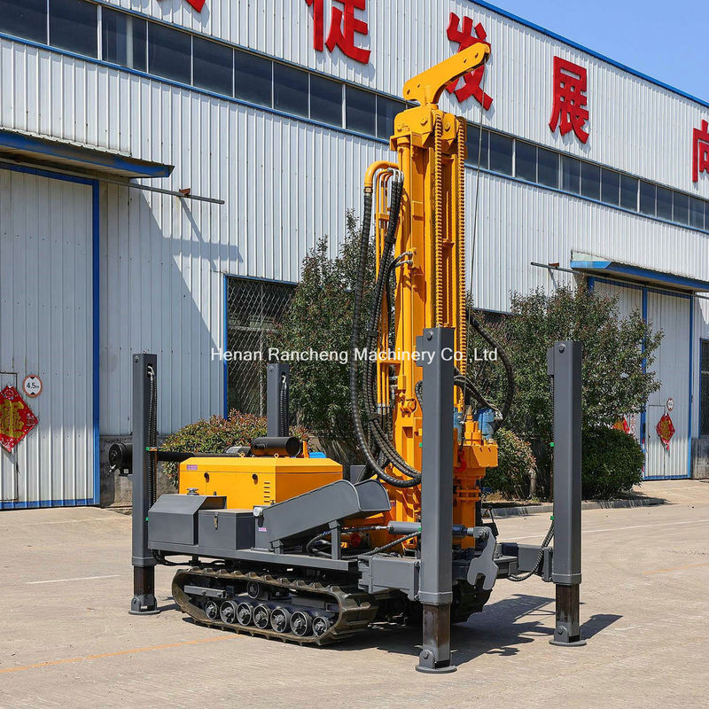 熱売 深さ200m クローラー 搭載 水井掘削機 58KW ユーチャイ ディーゼルエンジン