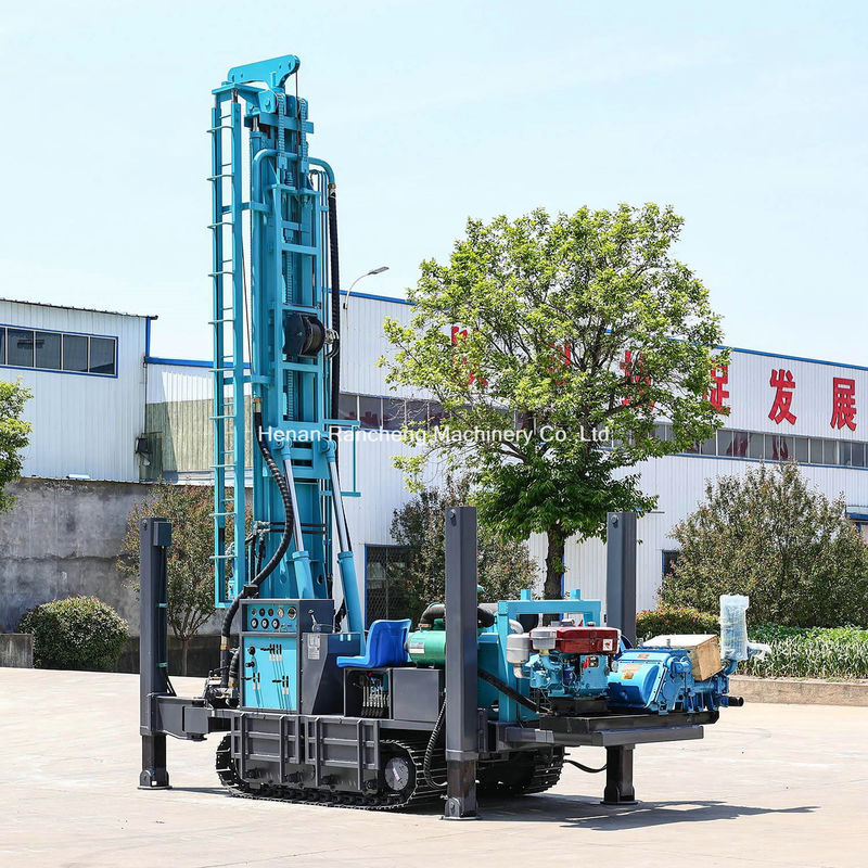 効率と信頼性 深さ350m クローラー搭載水井掘削機 91KWのユチャイエンジン