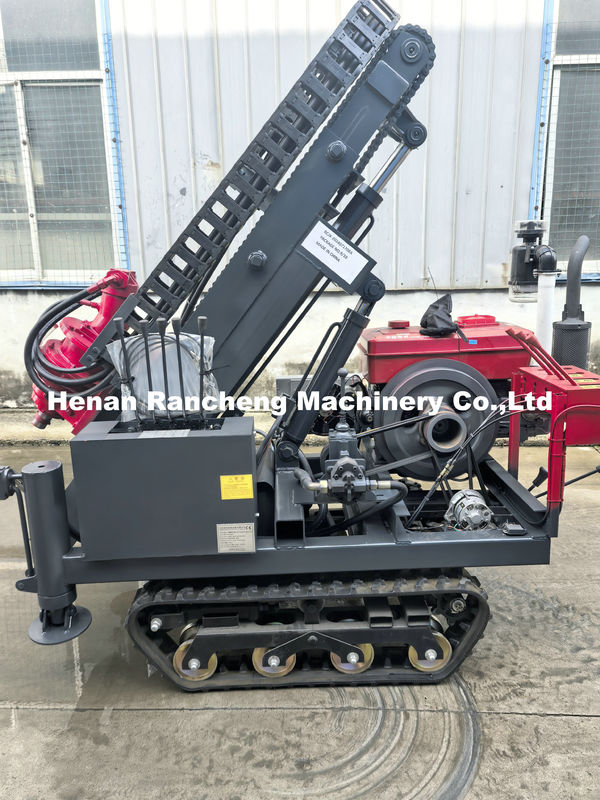 30m 深さ 小型クローラー パネウマティックパイルドライバー オーガーパイプ 掘削機 DTH 掘削リグ