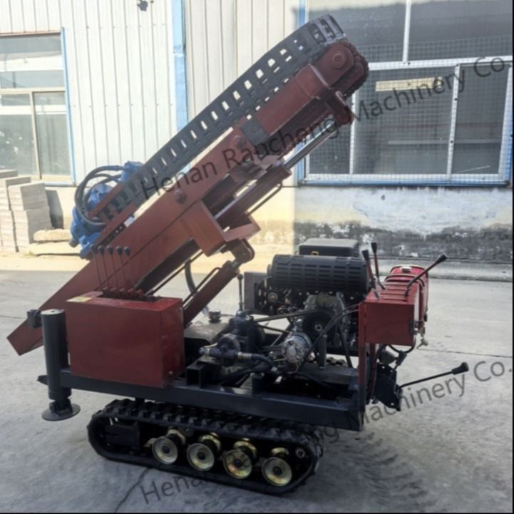 RCKM-30s ソーラー杭打ち用28HPガソリンエンジン搭載小型油圧杭打機 効率的かつ正確