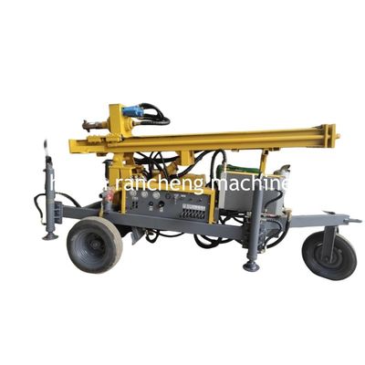 車輪トレーラー搭載 穴掘り機 150m 深さ 32HP エンジン